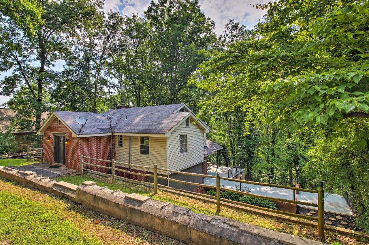 Spacious Georgia Getaway With Dock On Lake Lanier! Gainesville Exterior photo